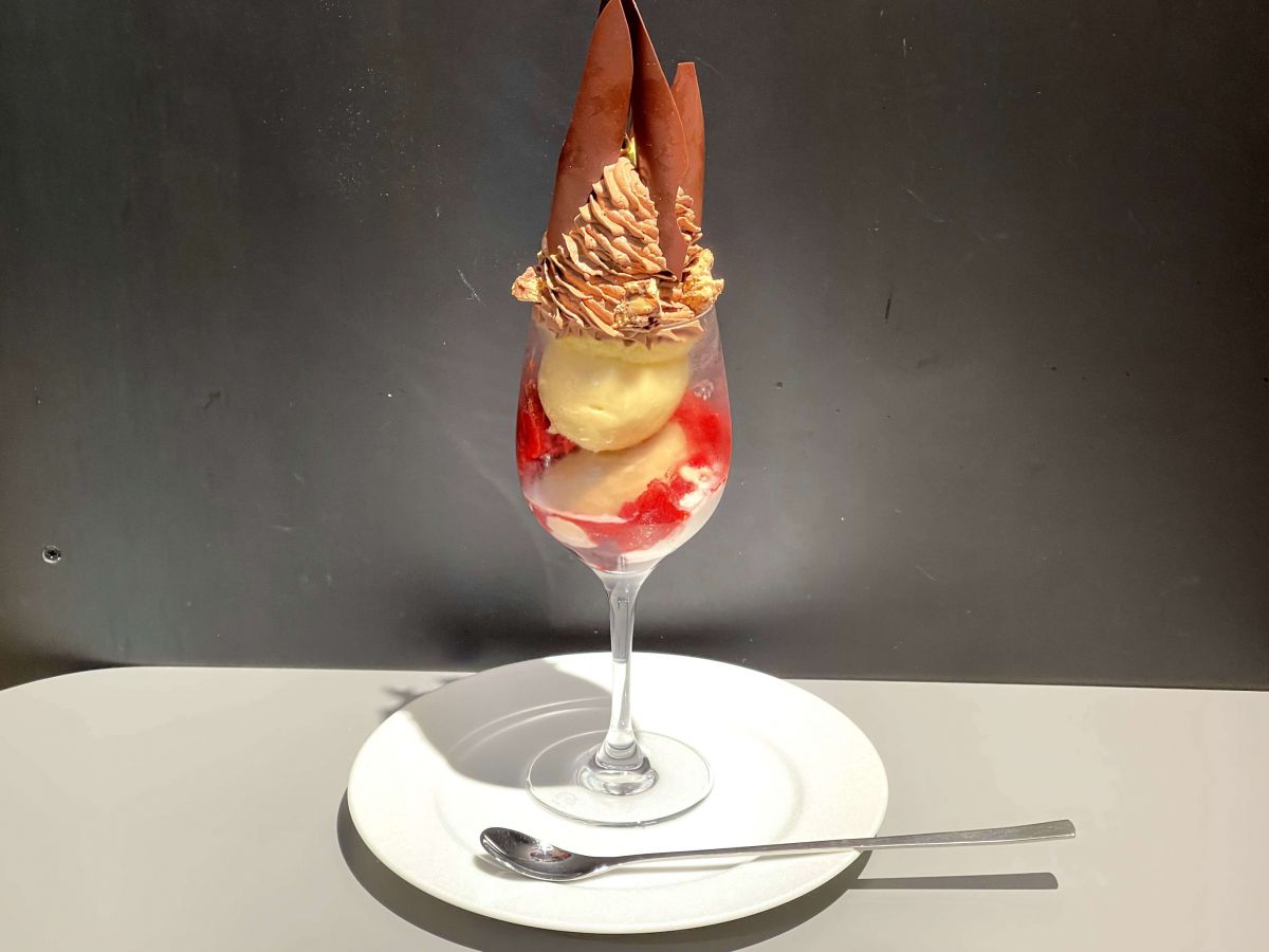 「虎ノ門限定のチョコパフェ」1590円 