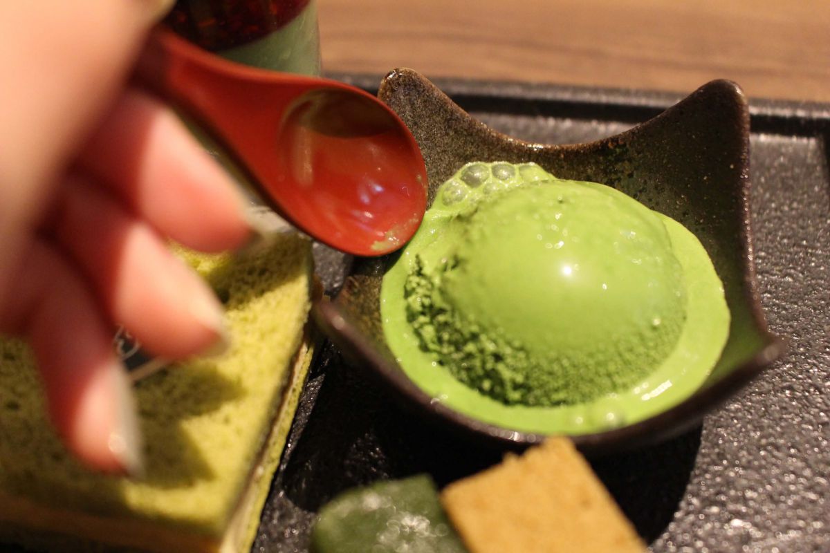 写真撮影をしていたら少し溶けてしまいました…