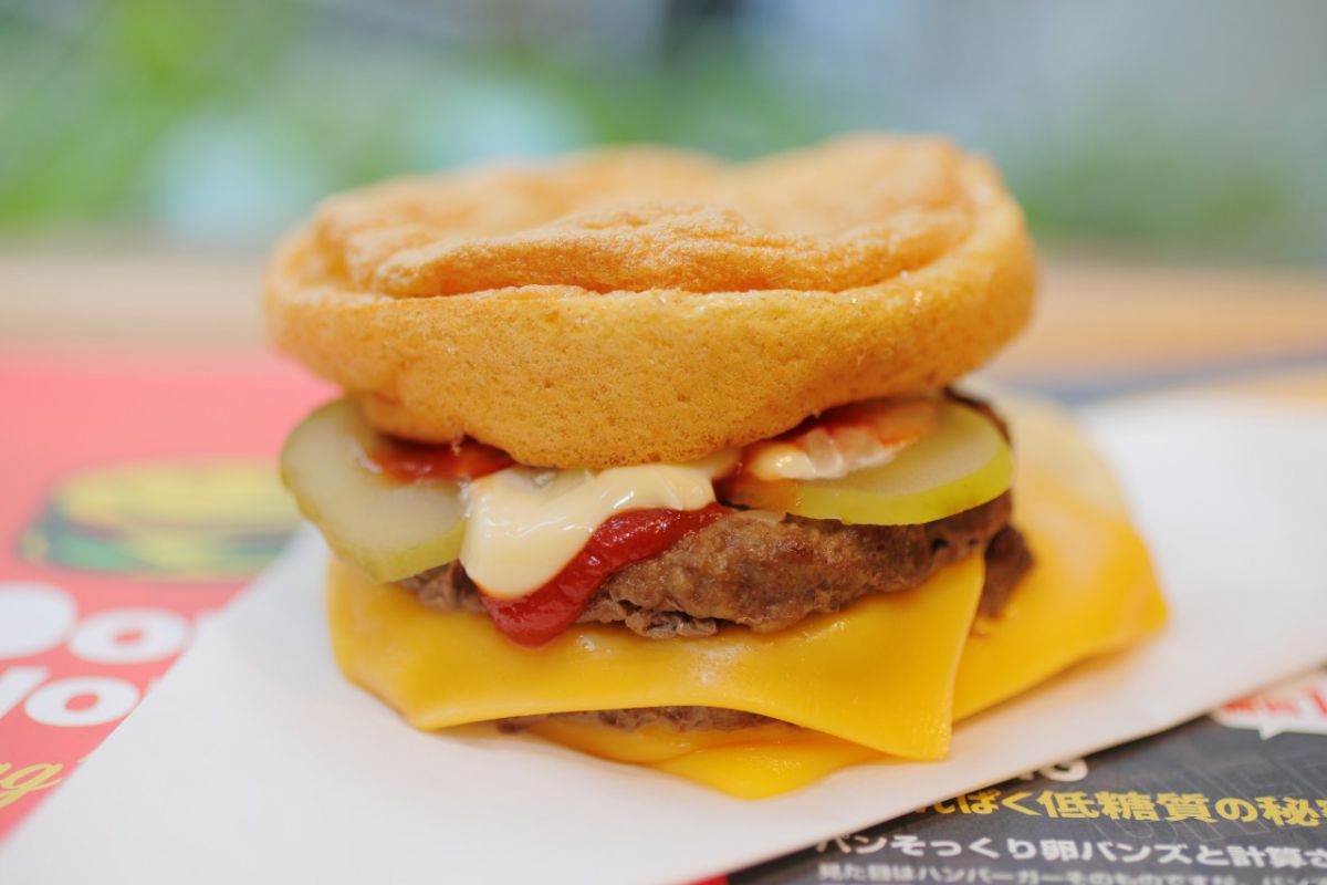 「ダブルダブル」528円