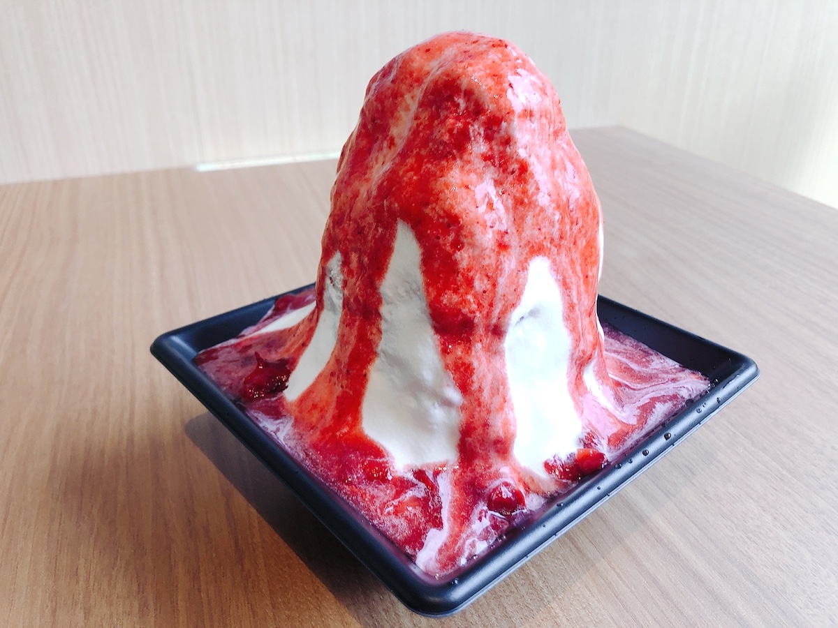 「ふわもこかき氷〜ロイヤルクイーン・プレミアム」1800円