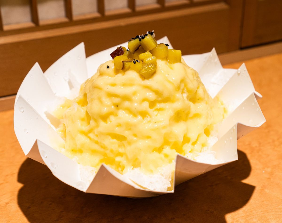 「富の川越いも」1301円