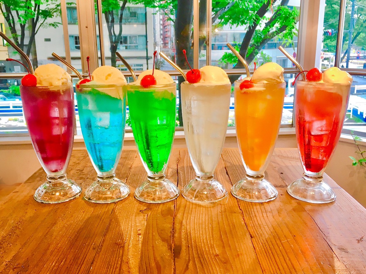 クリームソーダ