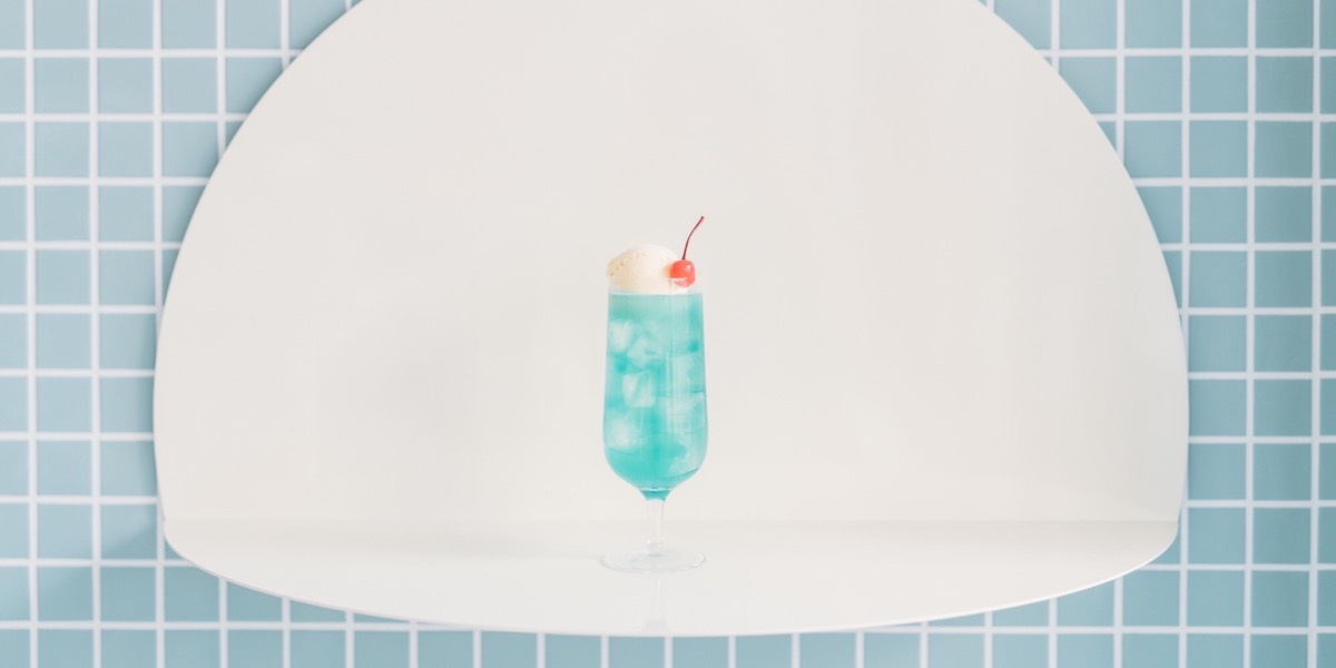 デパートの屋上遊園地みたい！奈良のカフェ「おてんきパーラー」がレトロかわいすぎる！