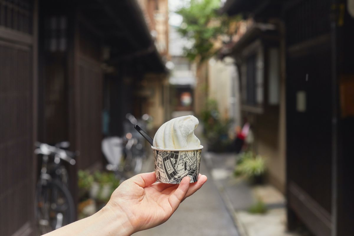 ヤギのミルクとヤギのチーズのクラシックアイス 500円