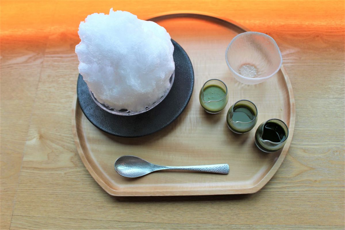 日本のお茶セット1430円、お抹茶セット1540円