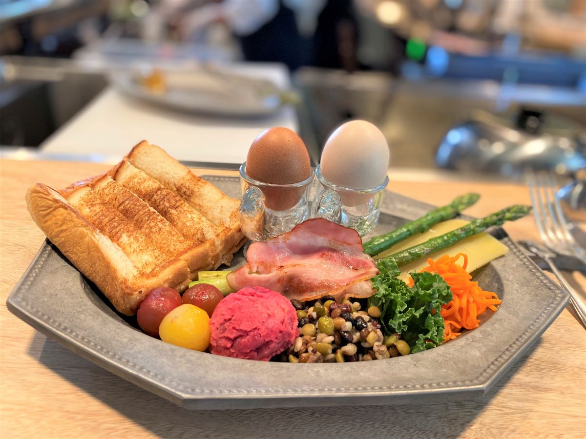 「ムイエットプレート」1600円