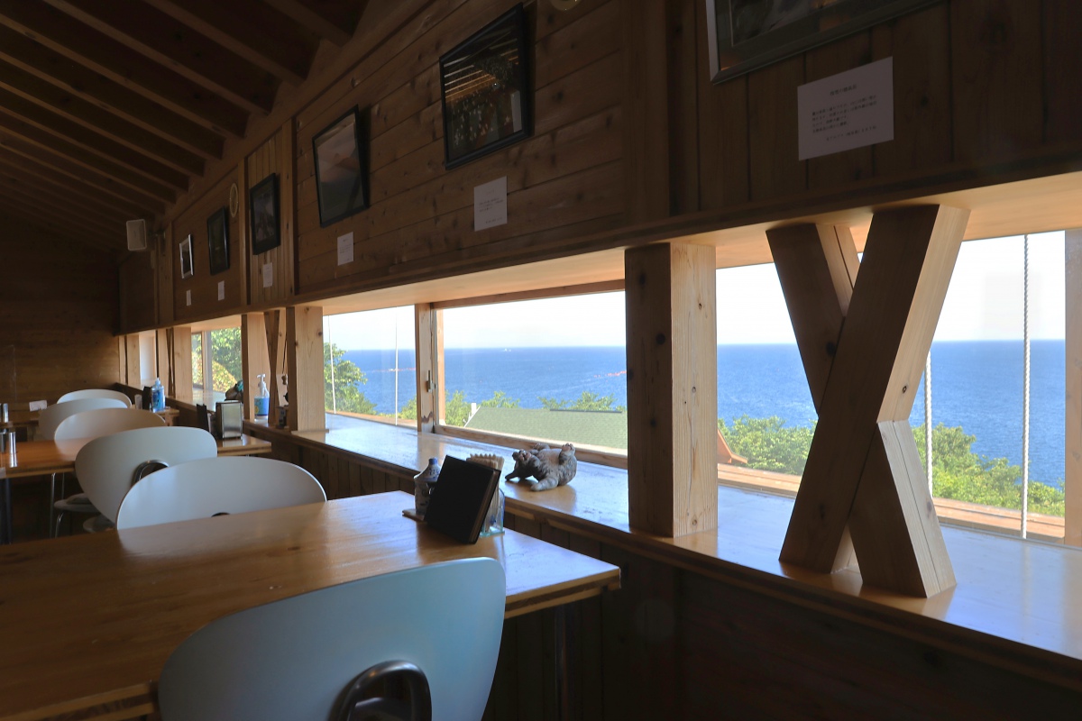 ギャラリーカフェ 風待ちの丘 ルン