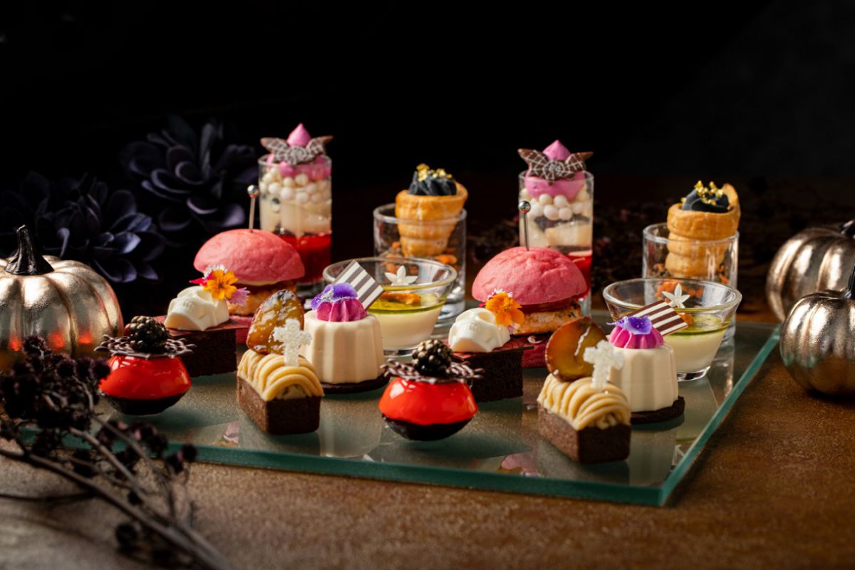 「スタンダードアフタヌーンティー」6500円