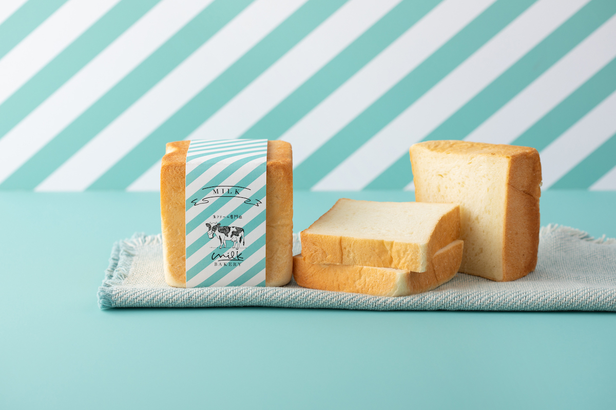 特濃ミルク食パン　1斤450円