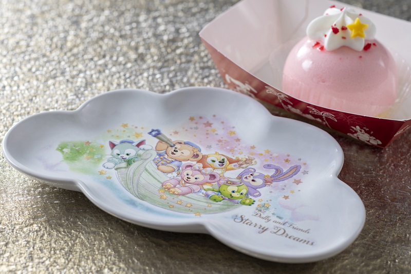 ピーチ・バニラムースケーキ　、スーベニアプレート付き940円