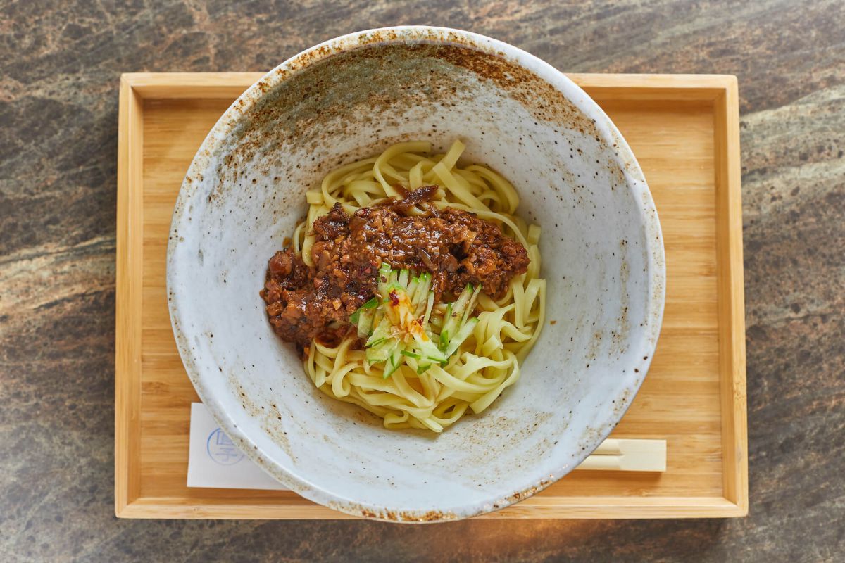 炸醤麺（ジャージャーメン）660円（大盛り+200円）