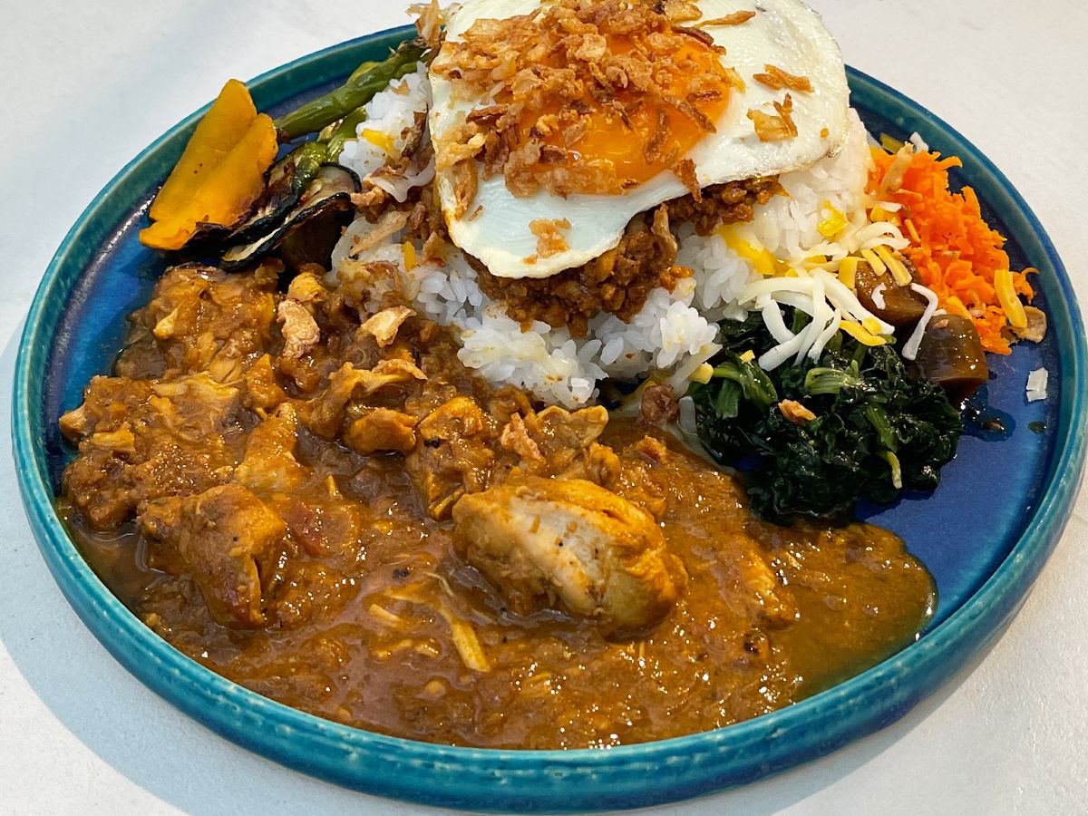 「ぜいたくカレー」1980円