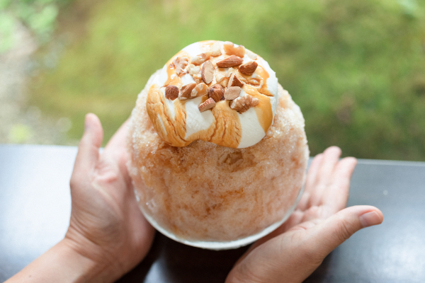 キャラメルナッツミルクティー980円