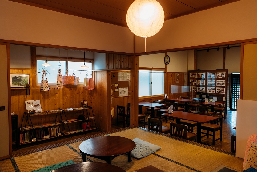 こびり庵の店内