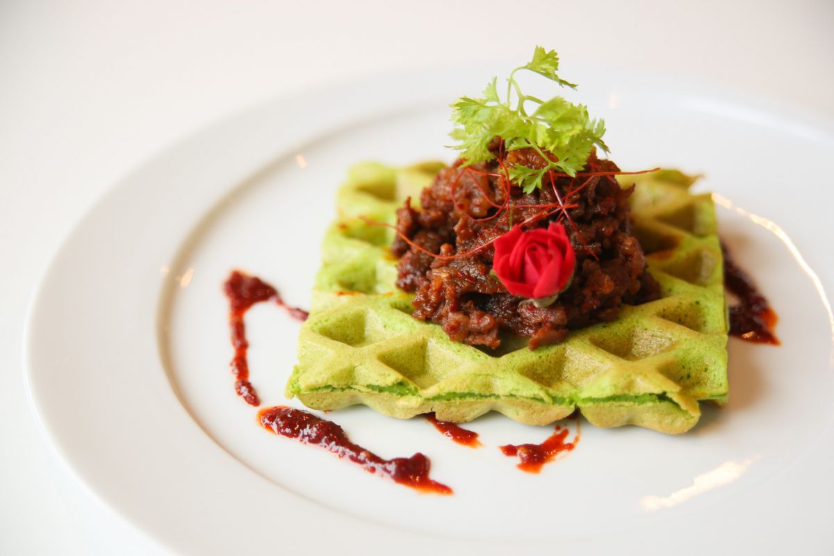 黒毛和牛プルコギワッフル1000円