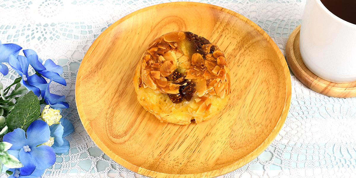 ローソン、クイニーアマン いちじく＆チーズクリーム