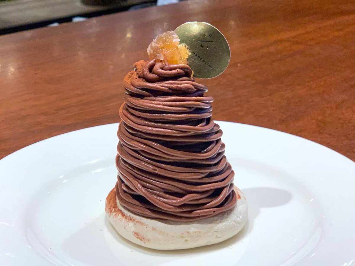 「マルコリーニ モンブラン ショコラ」単品990円　セットコーヒー1650円　セット紅茶1760円