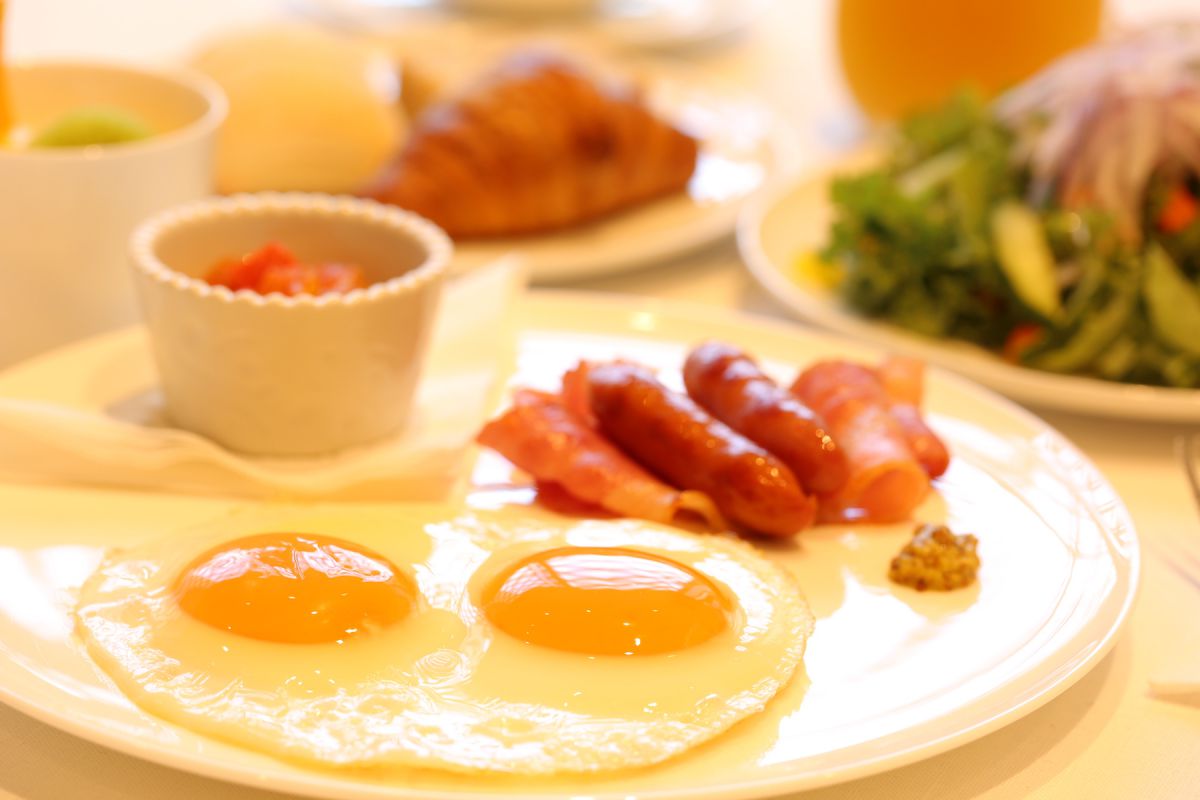 「アメリカン・ブレックファースト」4235円