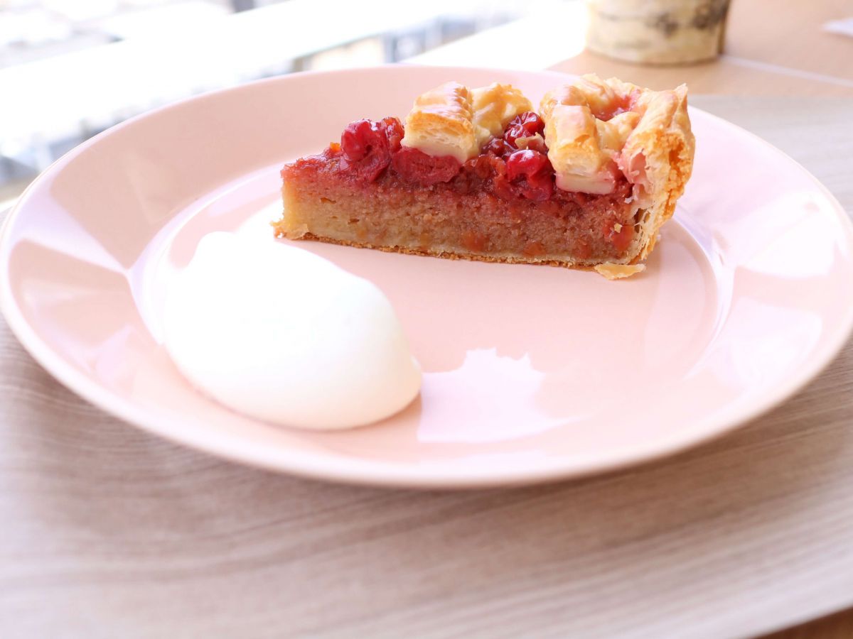 アメリカン気分のサワーチェリーパイ 550円