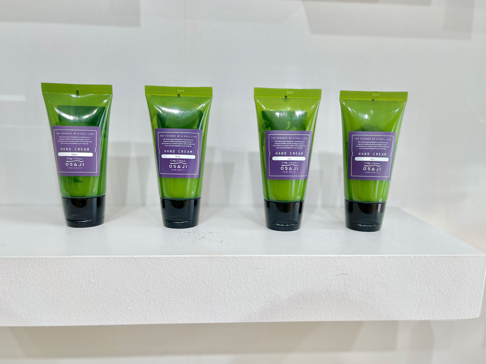 「ハンドクリーム」各1100円