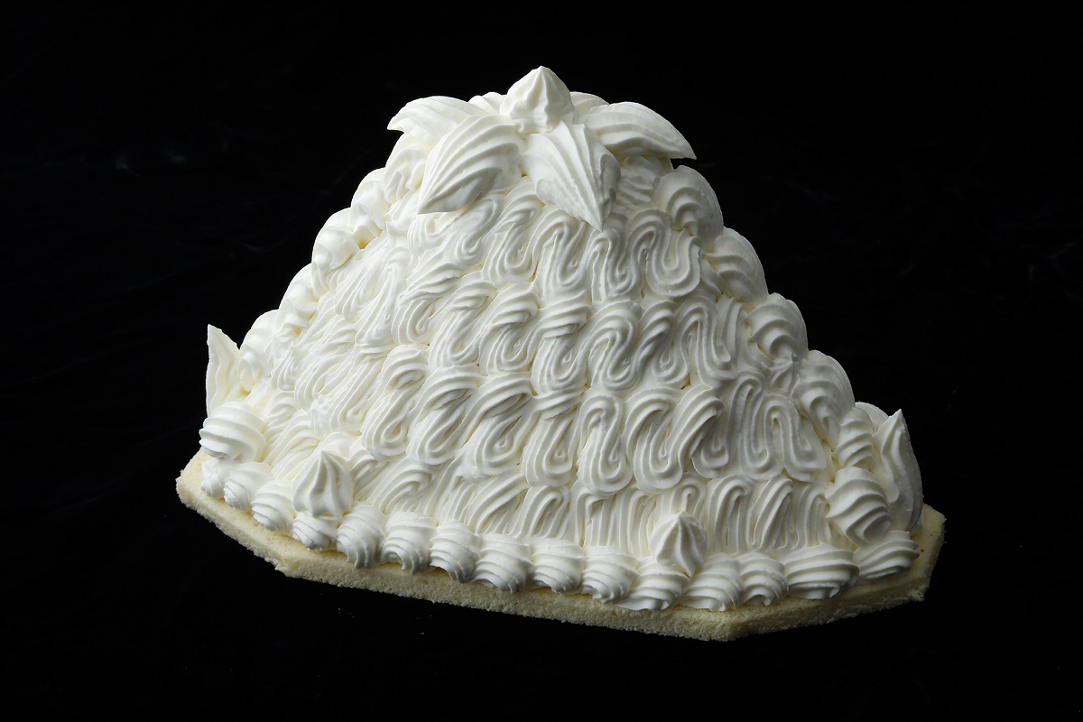 「モンブラン」（限定150個） 21×10×H13cm 9200円