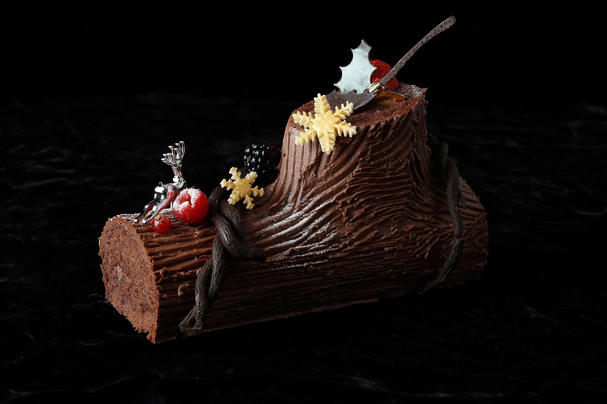 「ビュッシュ ド ノエル」（限定50個） 21×7×H10cm 7600円