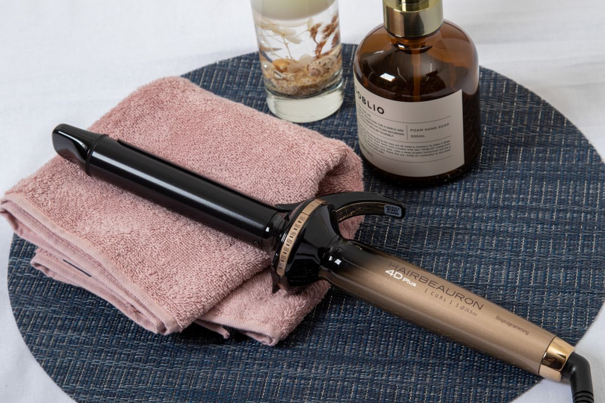 リューミエリーナ ヘアビューロン4D PLUS