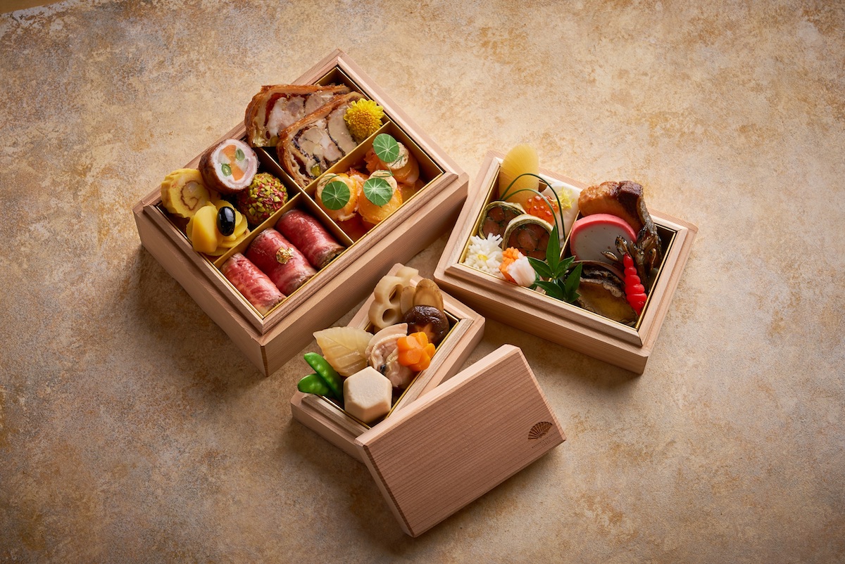 「マンダリン オリエンタル 東京のおせち 2022」