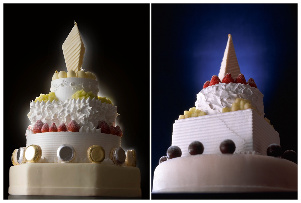 （左）『スーパークリスマスタワー』（約30名さま用）¥64,800　 【サイズ】直径34cm×高さ52cm  ●（右）『クリスマスタワー』（約20名さま用）¥43,200 【サイズ】直径27cm×高さ37cm   