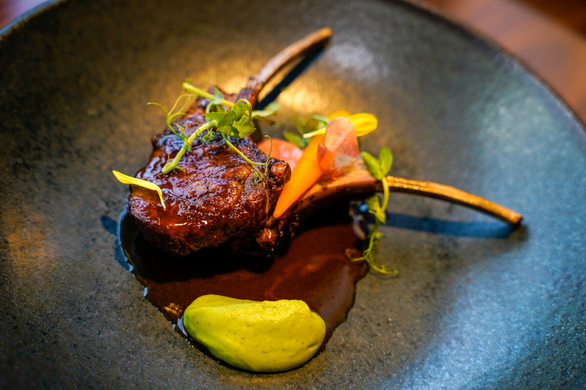 「ラムチョップグリル」5966円(税・サービス料込)