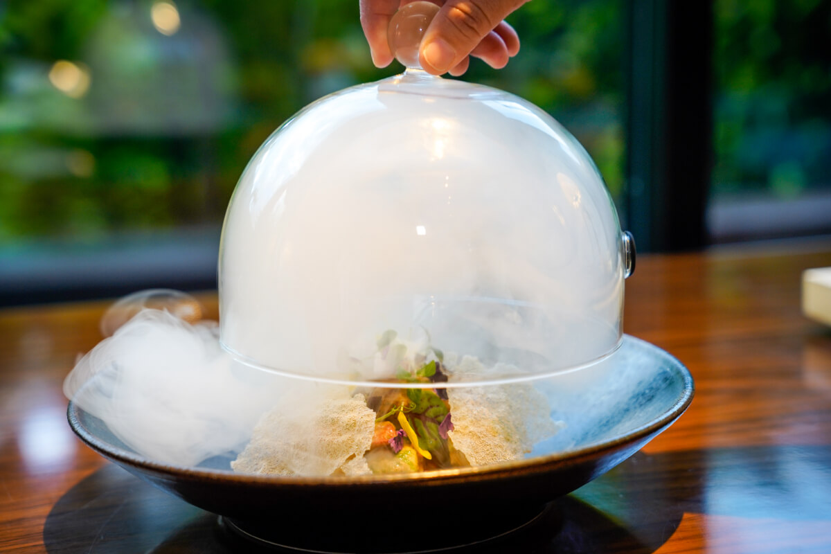 「海老のカクテル」2486円(税・サービス料込)