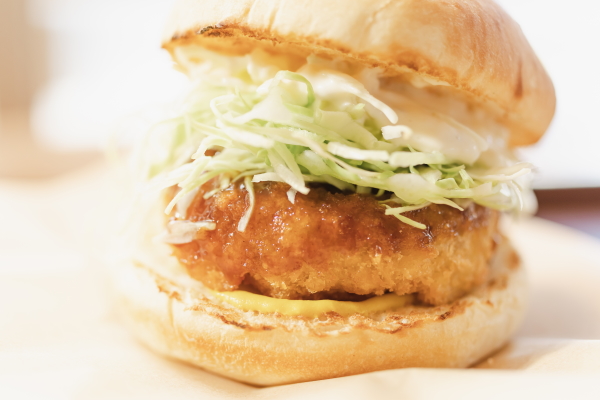 沼津サバメンチカツバーガー670円