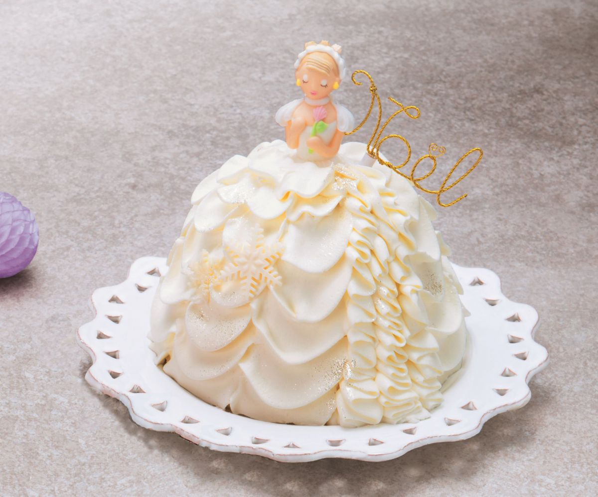 「アトリエ アニバーサリー」クリスマススイートレディ／φ15cm／5940円