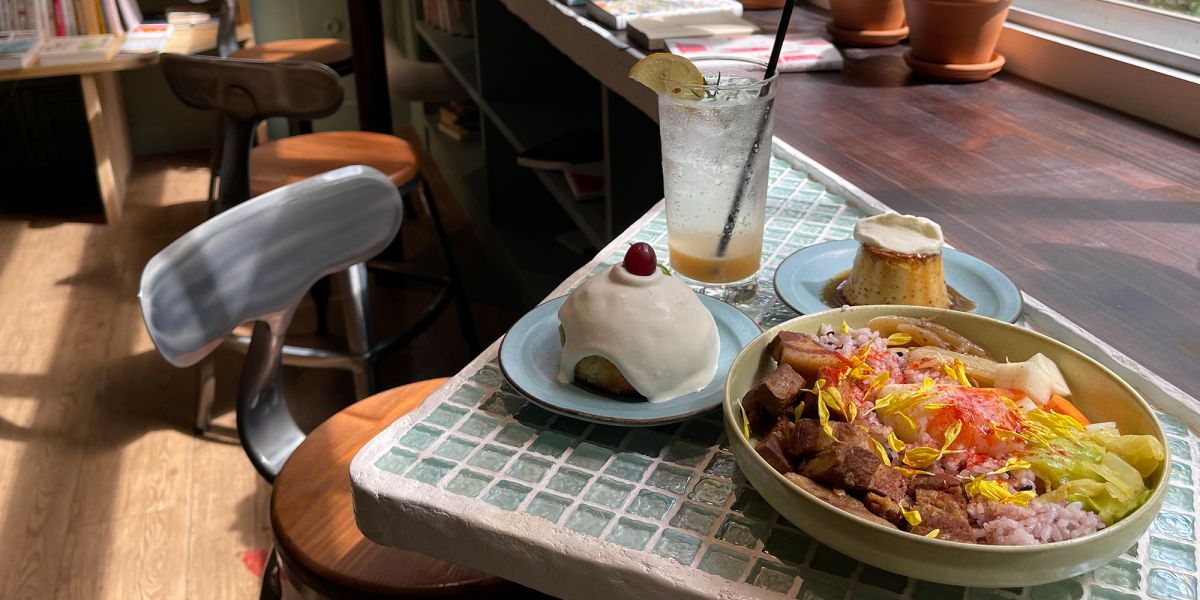 コンセプトは“出会いの循環”。池尻「CYCLO」は本や緑に囲まれて、ゆったりとした時間を過ごせるカフェ