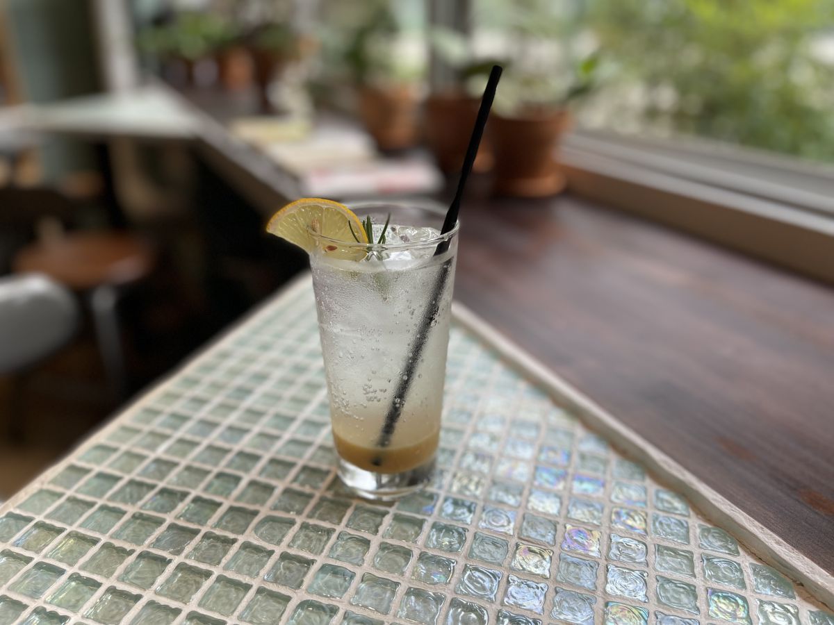 「自家製ジンジャーエール」600円