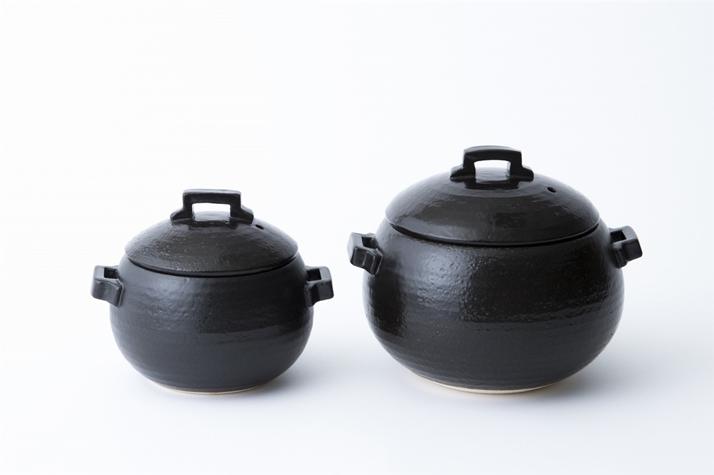 「おひつ炊飯鍋（三重県四日市市 萬古焼）」 3合 4950円／1合 3850円