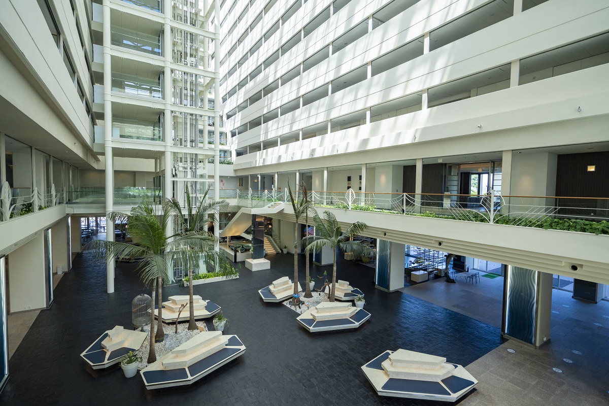 シースルーエレベータ2基新設