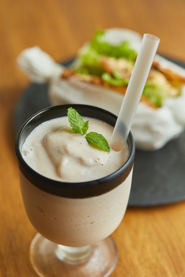 バナナスィージー 748円