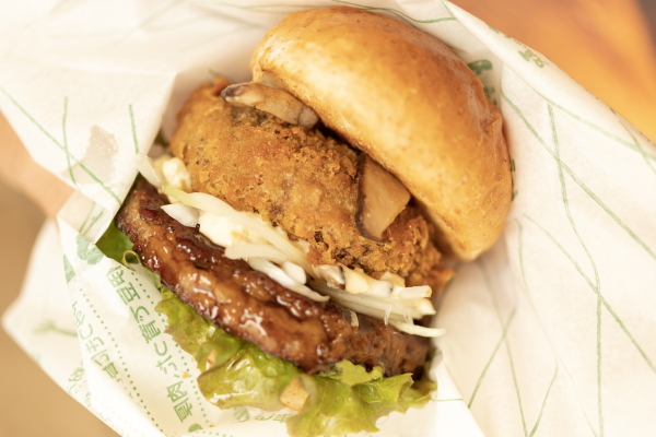 THIS伊豆しいたけバーガー600円