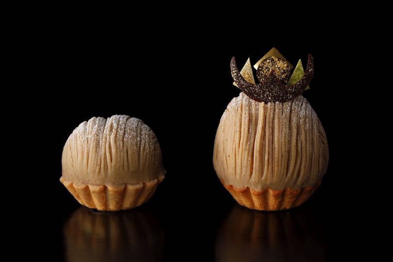 左）通常サイズのモンブラン　右）スーパーモンブラン