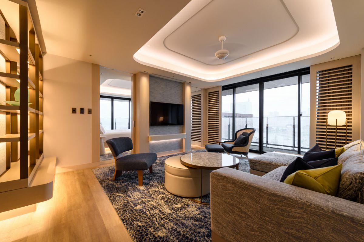 「コーナースイート」