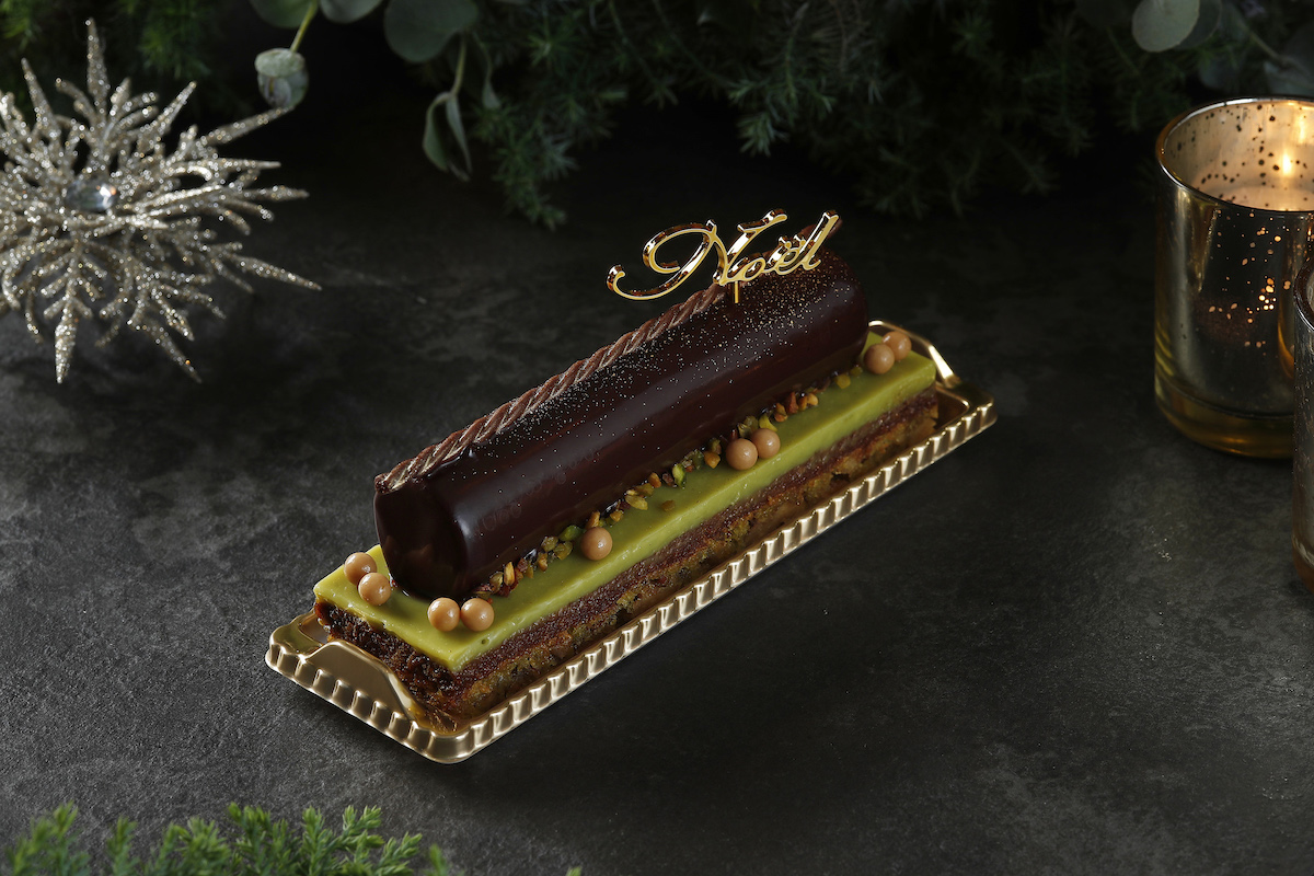 プティノエルコレクションの新作「ラズベリーとピスタチオのチョコレートノエル」3200円