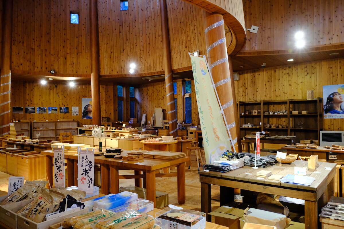 もくもくハウスの内観