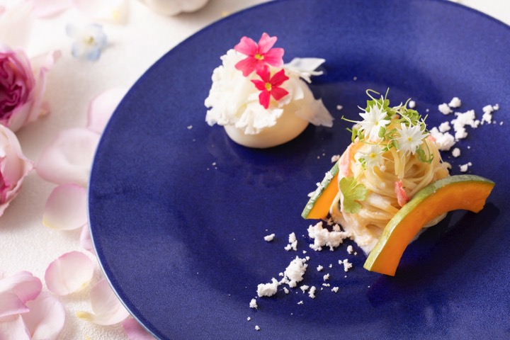 「プリンセス・シンデレラ アフタヌーンティー～憧れの舞踏会～パスタセット」4950円 ※サービス料15%別