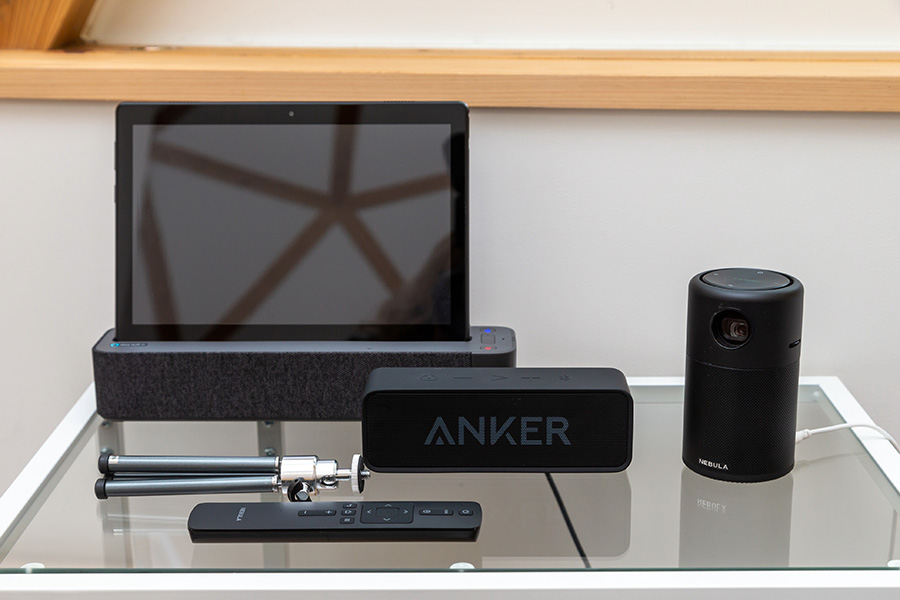 プロジェクター＆スピーカー