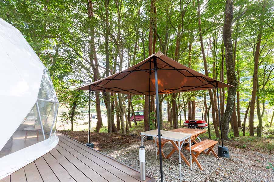 フォレストビューテラスの食事スペース