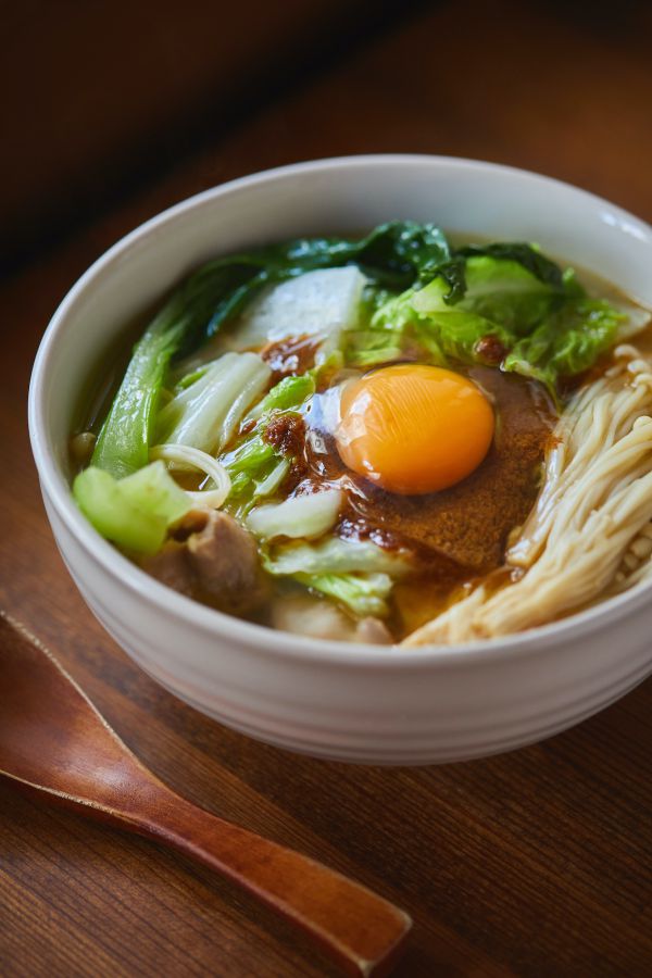 薬膳ラーメン（焼酒鶏麺）1000円