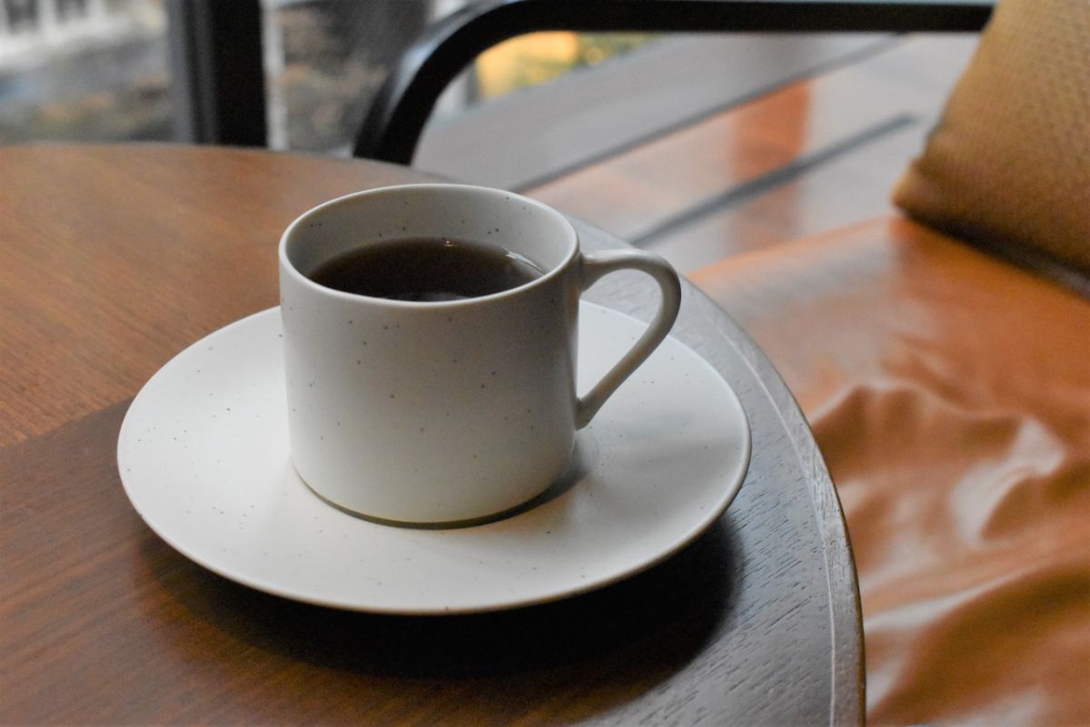 器やカップ＆ソーサ―もかわいくて釘付けに