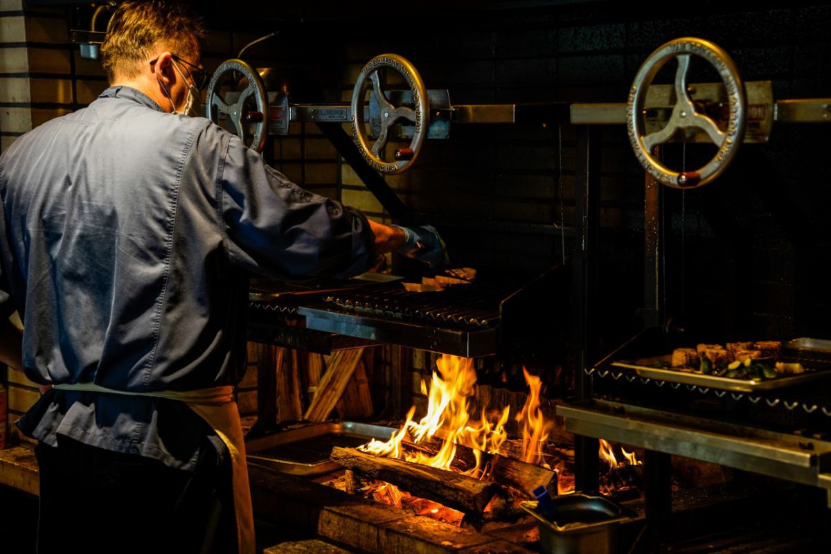 横浜の海鮮とは対照的に、箱根ではお肉が登場！