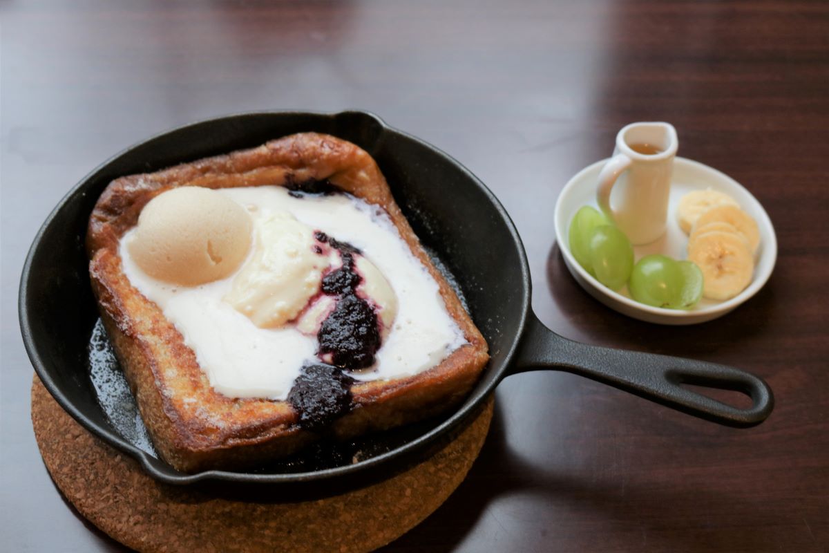 フレンチトースト　1400円